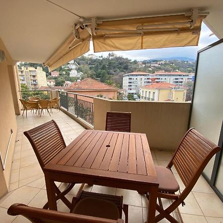 Beau 3 P. Parfaitement Situe Et Place De Parking A Disposition Menton Dış mekan fotoğraf
